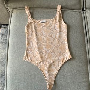 ARITZIA BABATON - Countour bodysuit